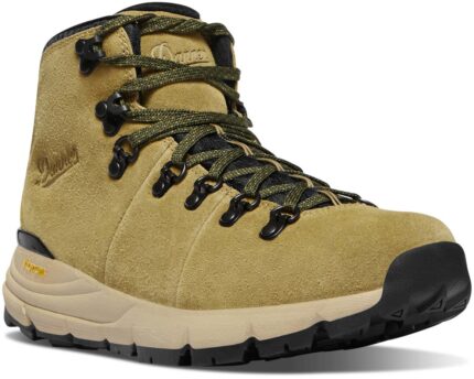 Danner Mountain 600 4.5 in Hiking Boots - Womens