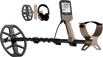 Minelab X-Terra Elite Metal Detector Expedition Pack