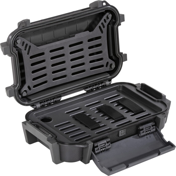 Pelican Ruck Case R40